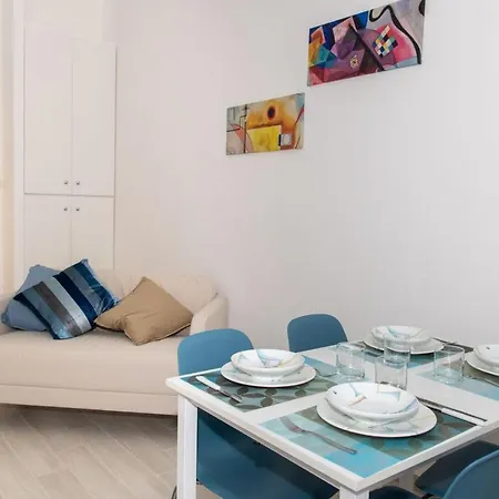 The Palm Sisters - Navigli, Bocconi Apartamento